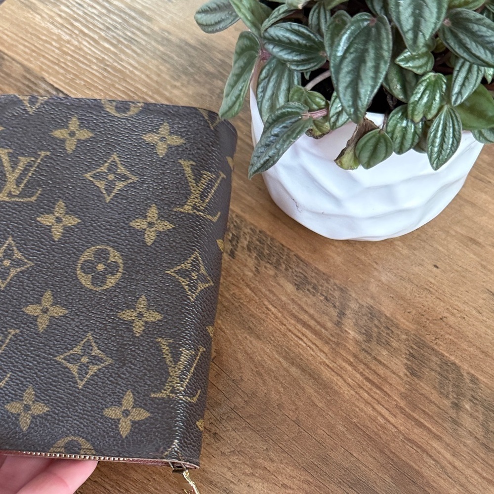 vintage Louis Vuitton Monogram Compact Zippé Wallet - Picture 6 of 16